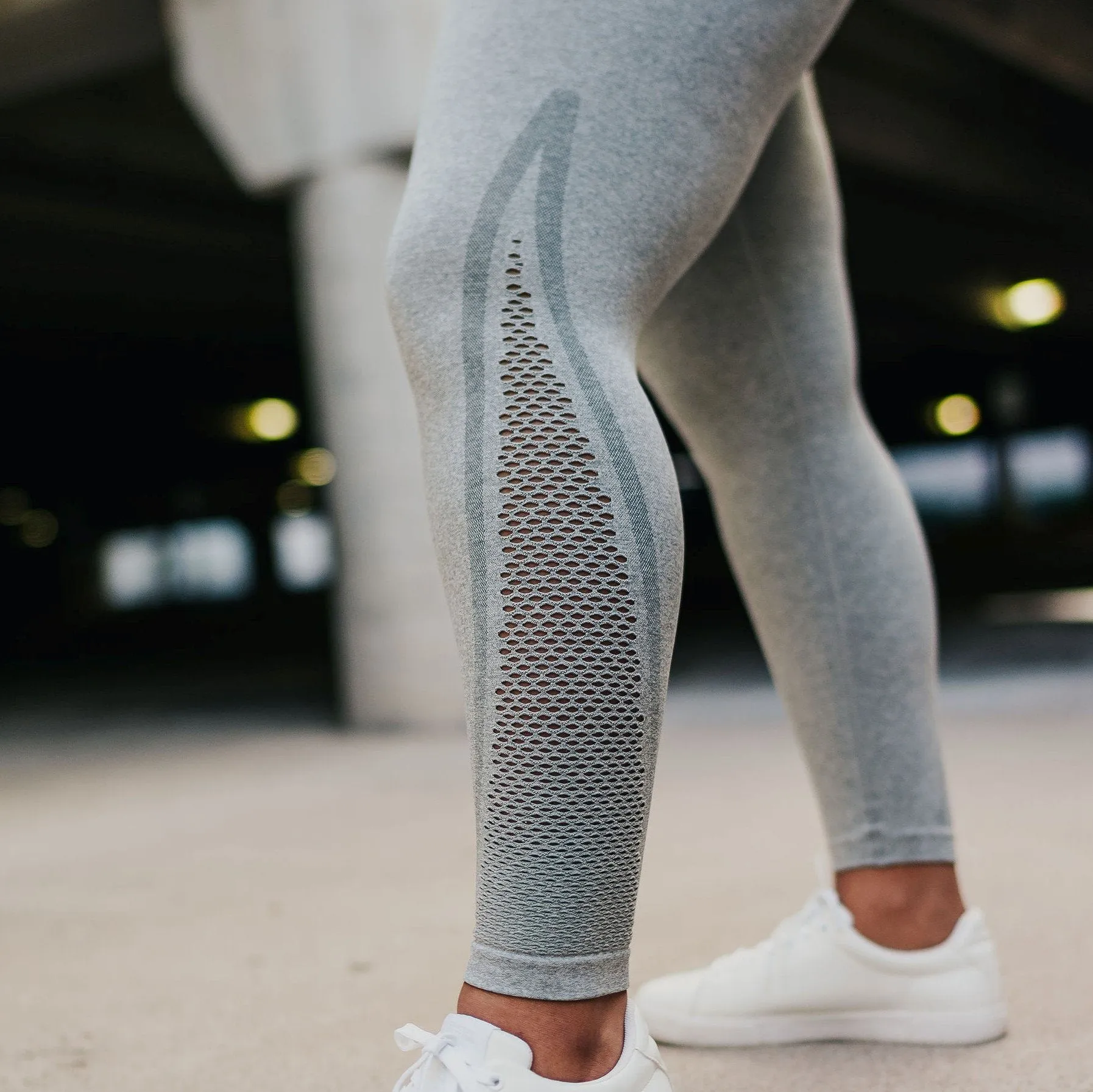 Beyond Seamless 7/8 Capris - Gray