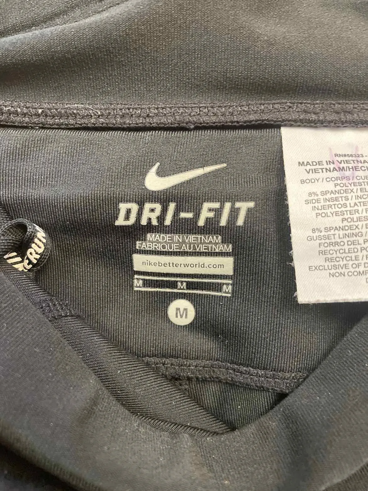 Size Medium Nike Black Women's Capris